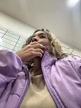 megan_collins96 live