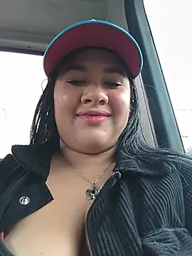Kendra-daring live
