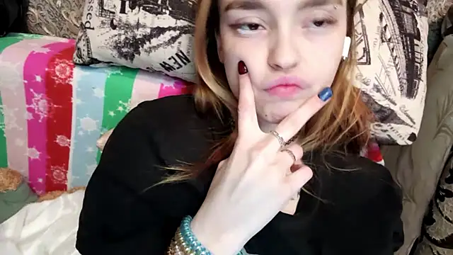 CUTE1KITTY live