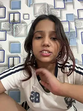 sanjna0122 live