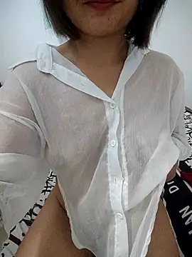 Lady-cum live