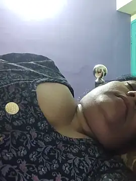yamini1431 live