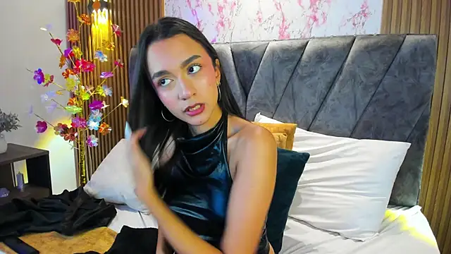 Aisha_Vex live