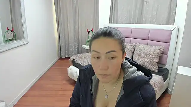 gaby_trent live