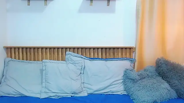 Violet_2003 live
