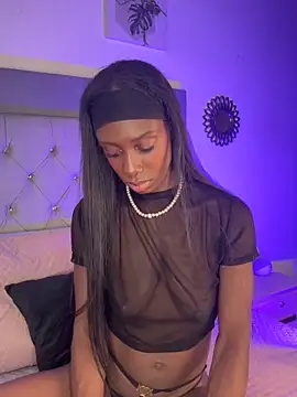 Zoe_Ravenn live