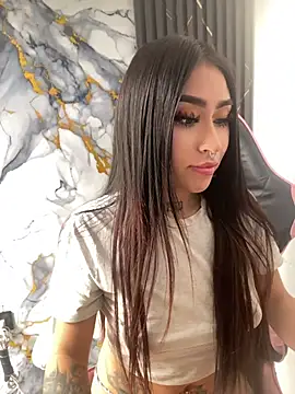 Nathasha_Diaz live