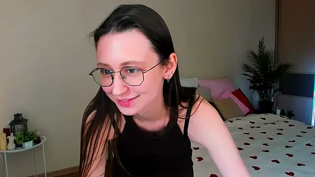 YourLovellyStory live