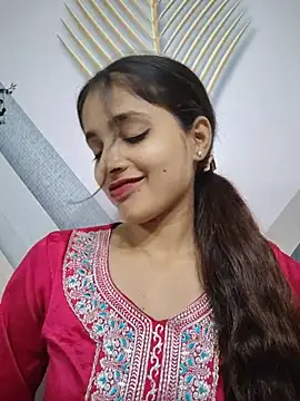 Sy_Shrishti live