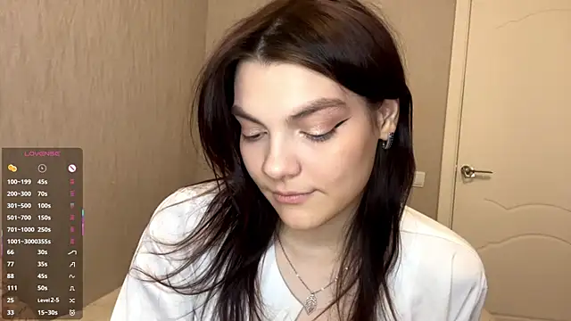 SweetKarmelaa live
