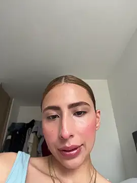 Ameellie live