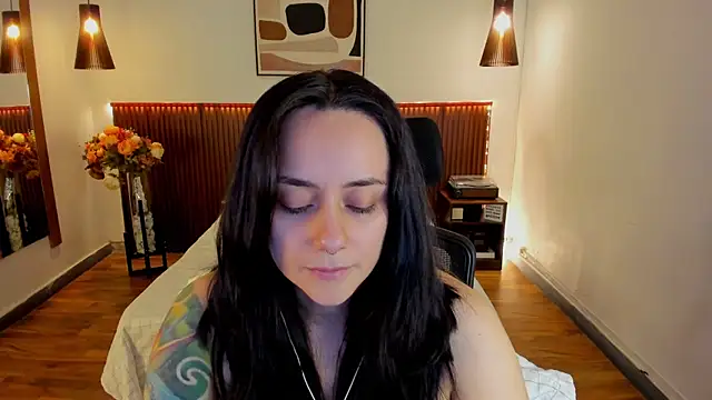 KatherineBond live