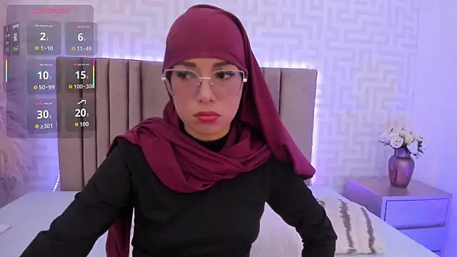 naishaa_ live