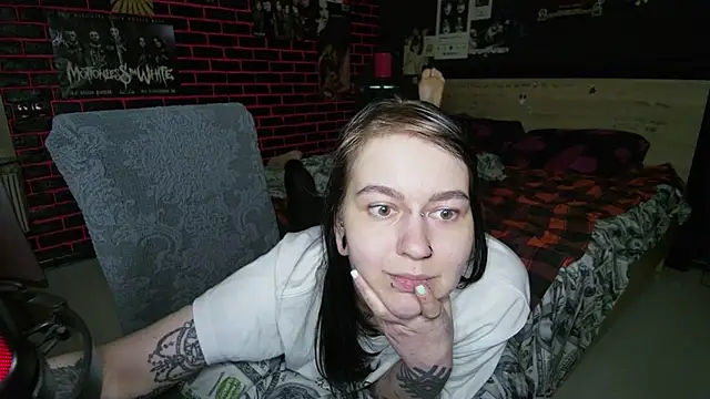 MessalinaOfficial live