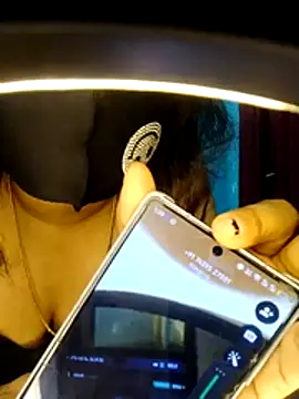 priya2098 live