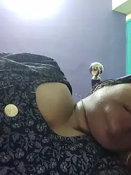 yamini1431 live
