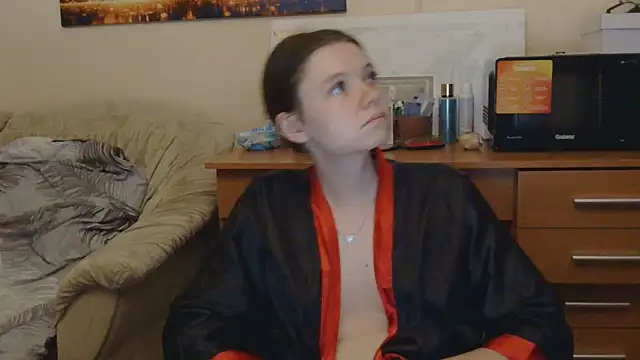JessicaHolland1 live