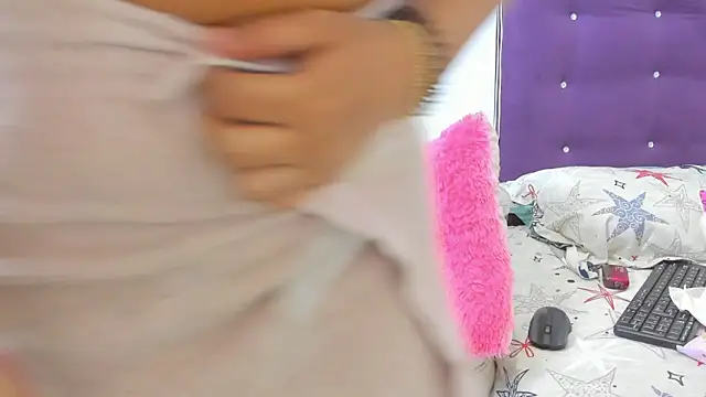 madelinesquirt live