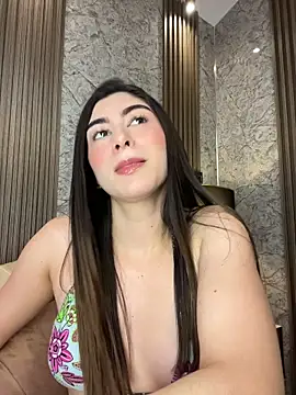 evelyn_hills live