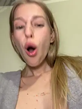 kira_mia live