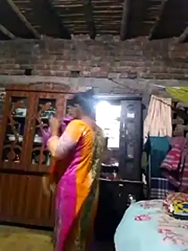 Hot_Sweeti live