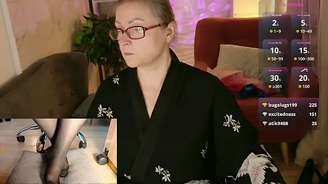 Alexandra_Kind live