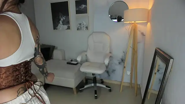 gamora_evans live