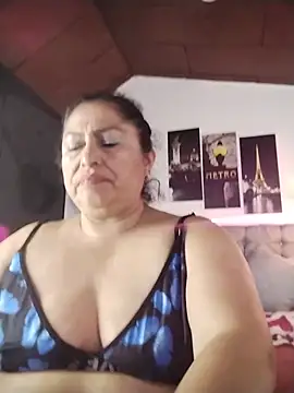Keyla01_ live