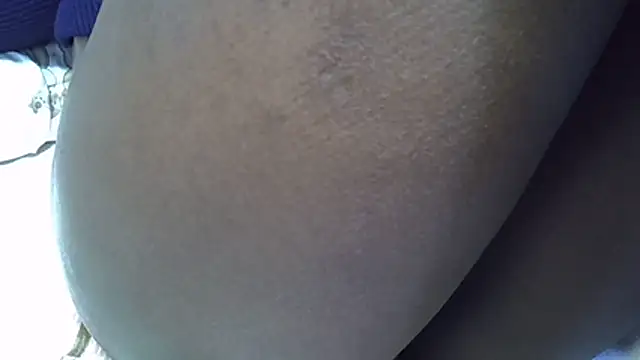 EbonyVallerin live