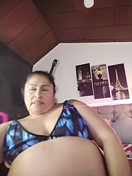 Keyla01_ live