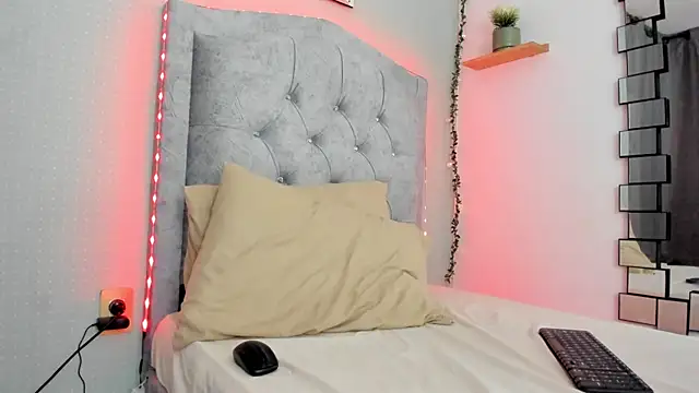 SHARONBLAKE2 live