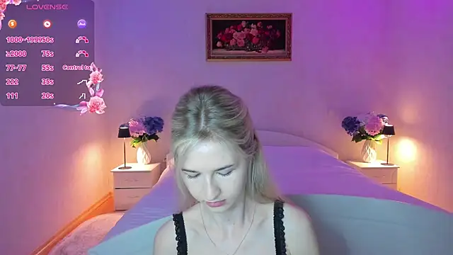 Julie_Blaze live