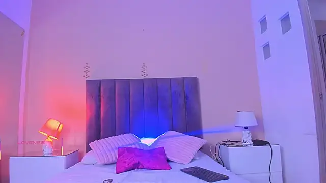 scarlet_pielcanela live