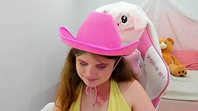 ChloeHalses live