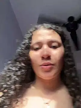 SHARONN____ live