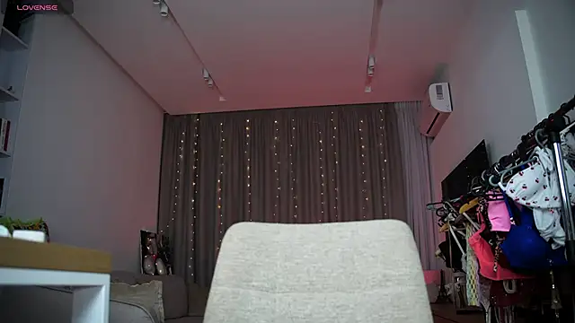 Adalin_Moore live