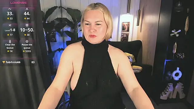 YolandaKiss live