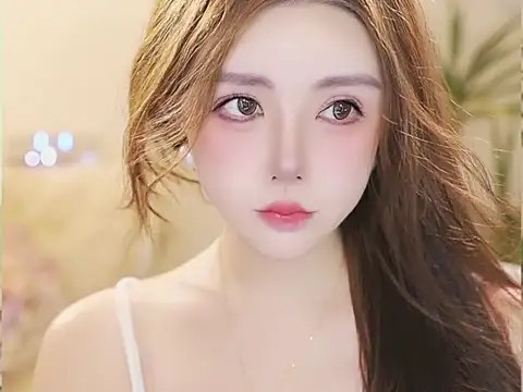 Qiaoqiao__ live