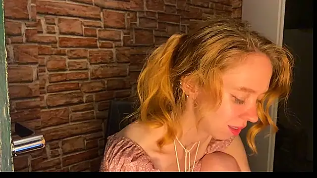 ElizaStorm live