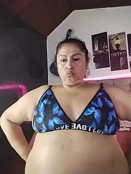 Keyla01_ live
