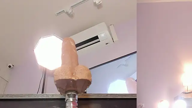lupeebony live