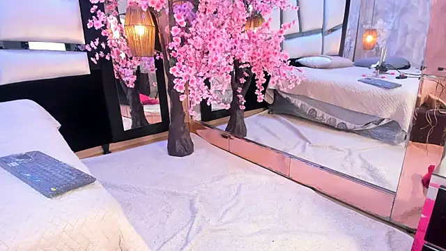 TessaCooper1 live