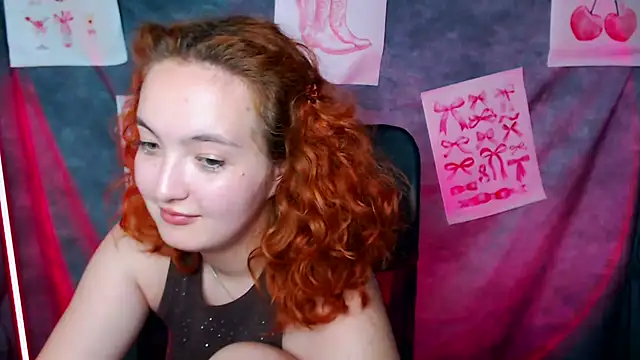 MissAriaa live