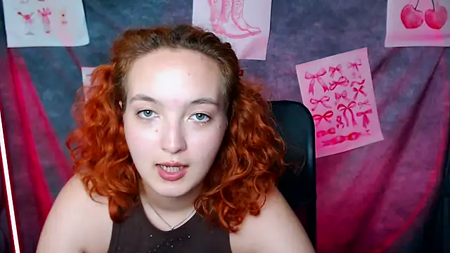 MissAriaa live