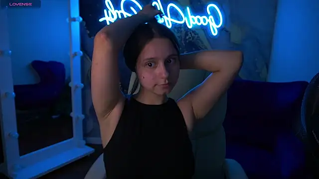 TinyNatalie live