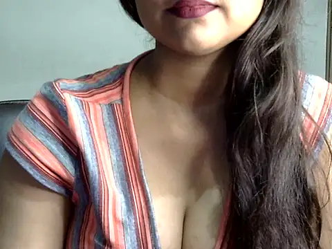 Glamorous_Shona live