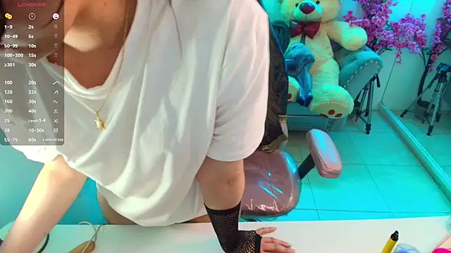 Shady_bug live