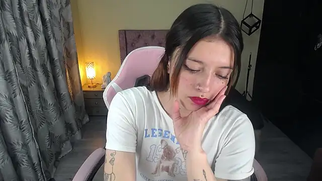 Lucia_evans22 live