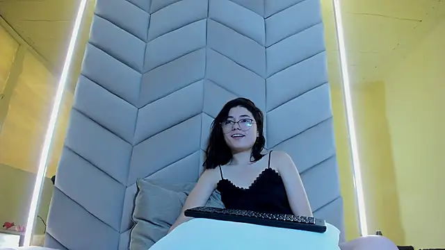 Eve_auraa69 live