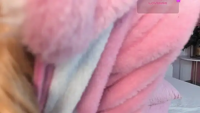 ChloeLaurentt live